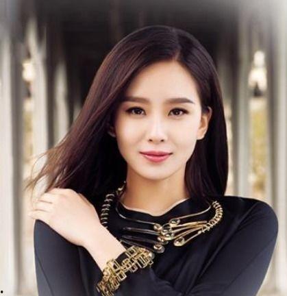 娱乐圈的女明星吃瓜,幕后故事与真实面目曝光 第3张 娱乐圈的女明星吃瓜,幕后故事与真实面目曝光 第3张